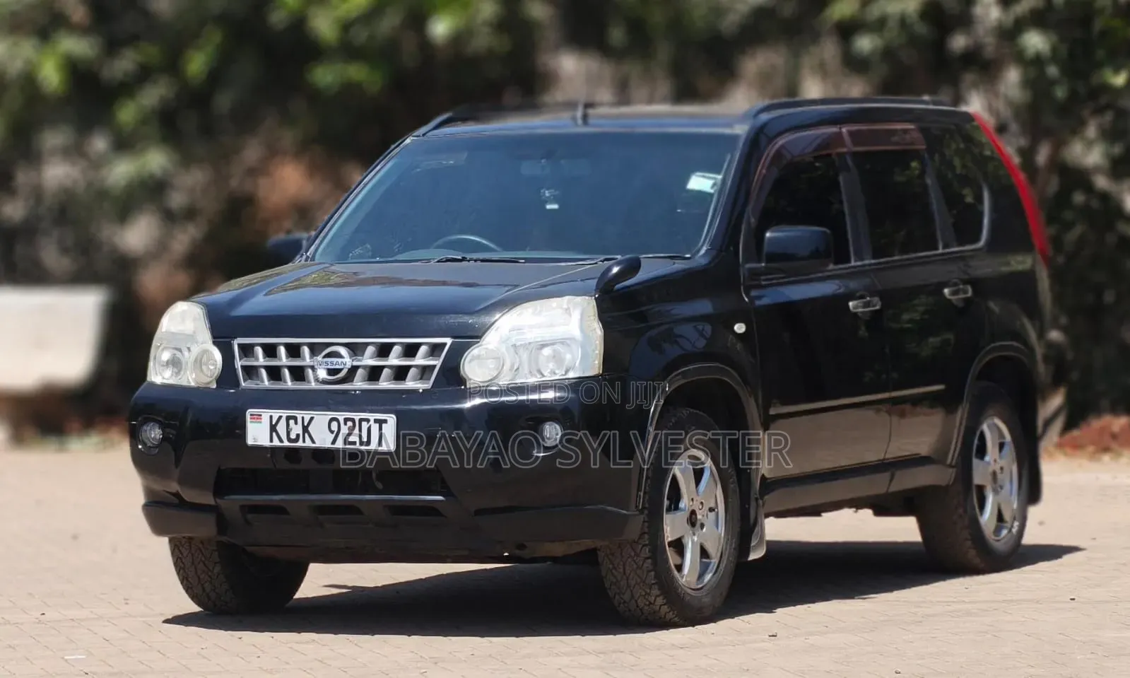Nissan X-Trail 2010 Black