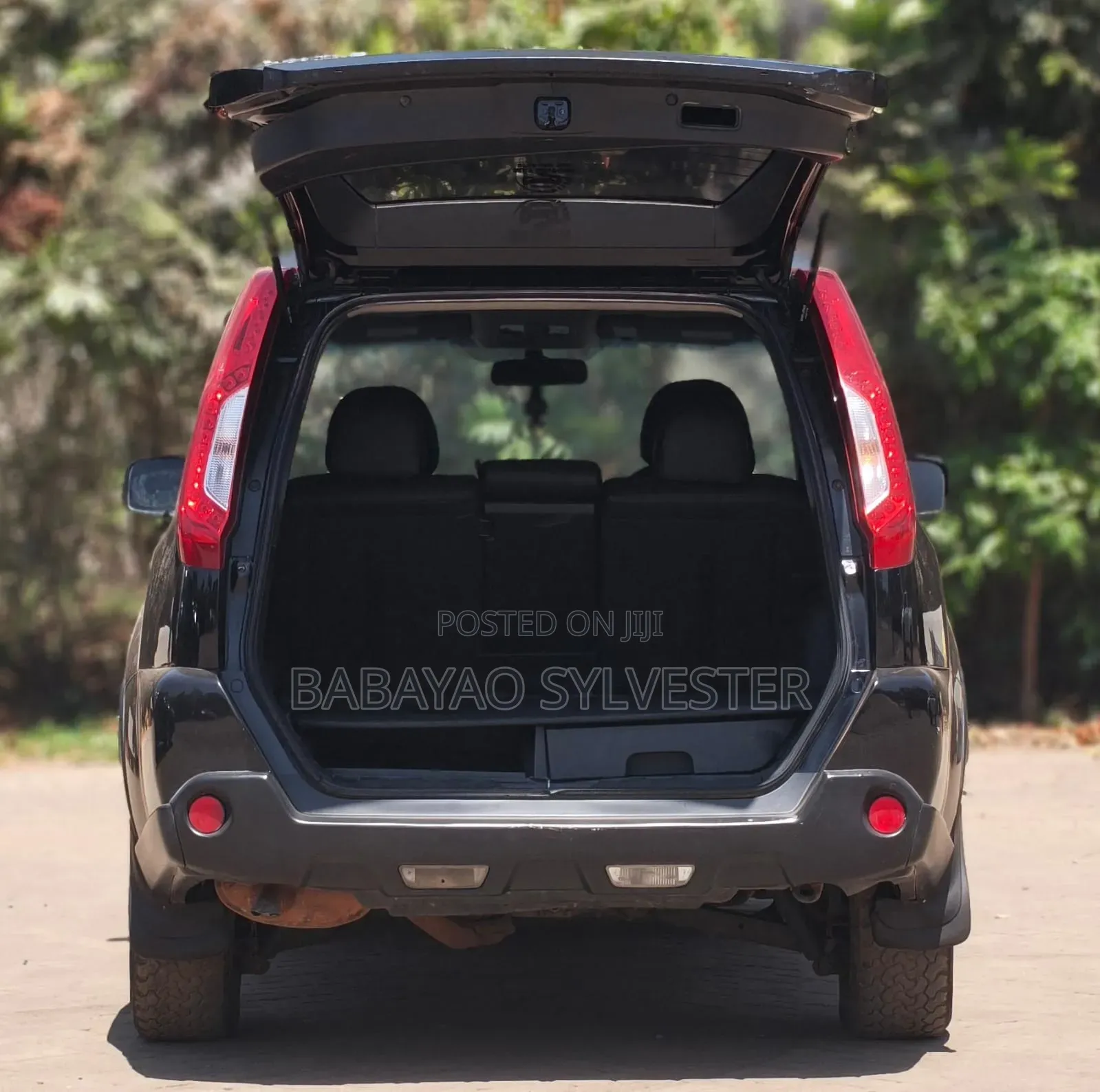 Nissan X-Trail 2010 Black