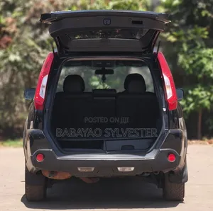 Nissan X-Trail 2010 Black