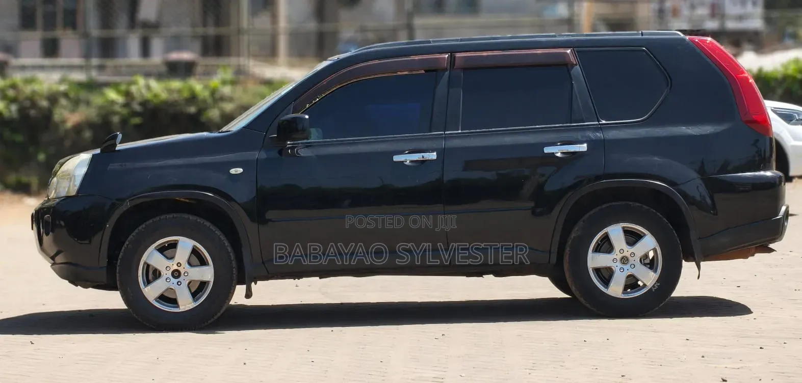 Nissan X-Trail 2010 Black