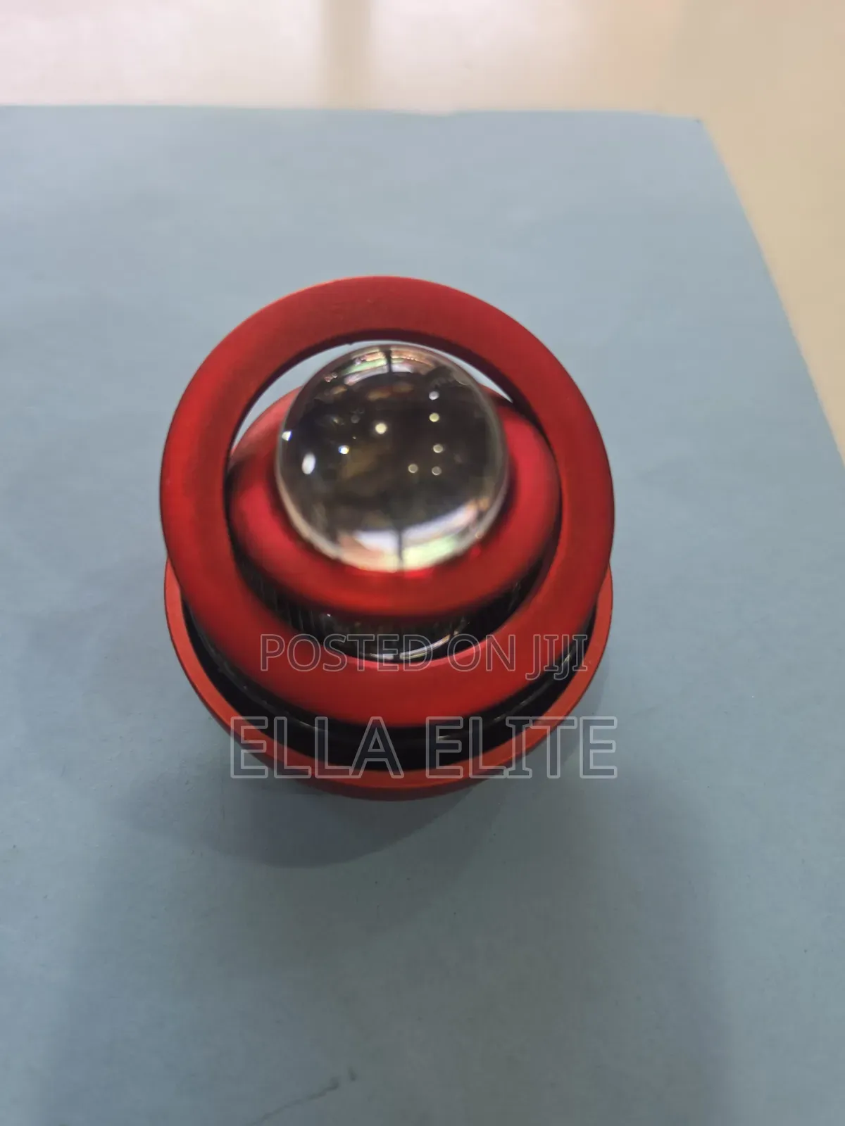 Globe Car Dadhboard Solar Powered Diffuser Aroma(with Essential Oil)