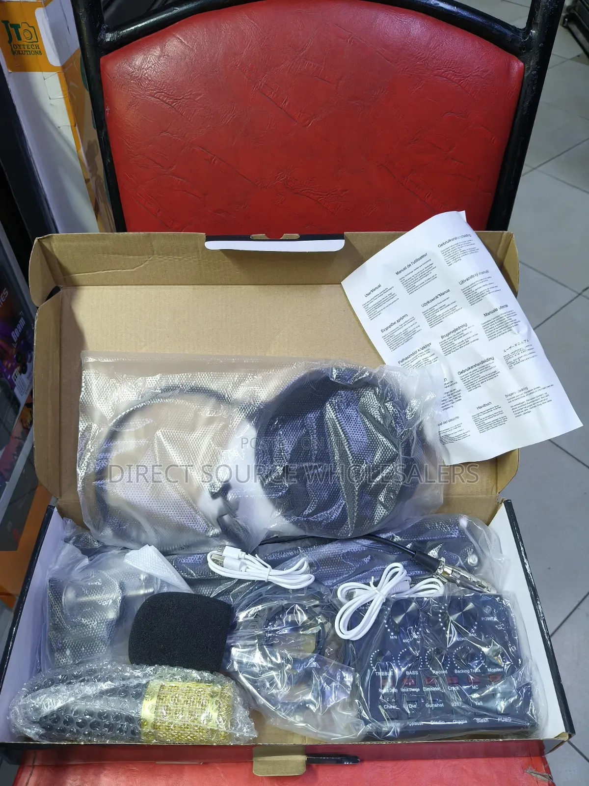 BM-800 Podcast Recording Microphone With V8 Sound Card