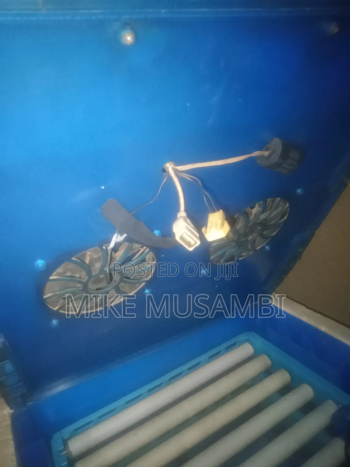 128 Eggs Incubator