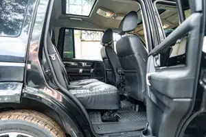 Land Rover Discovery 2014 Black