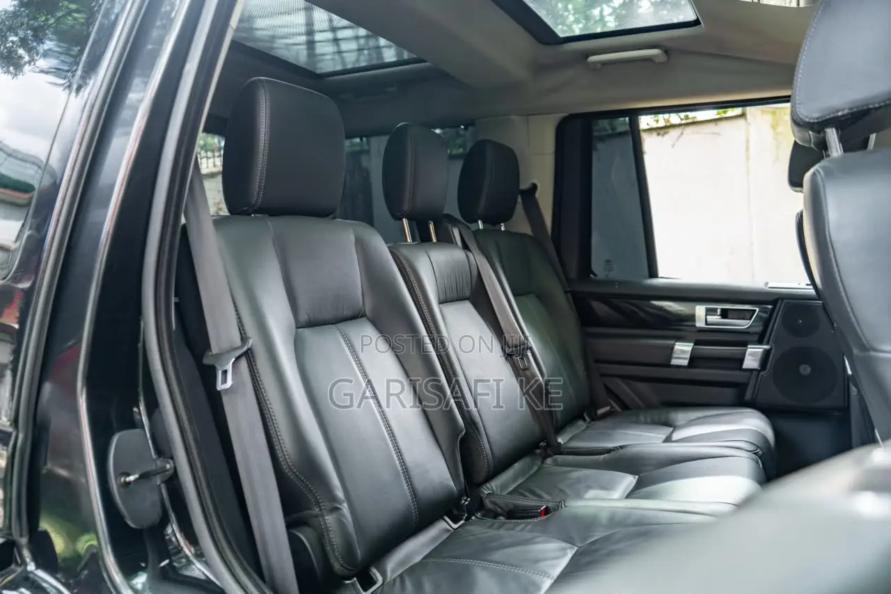 Land Rover Discovery 2014 Black