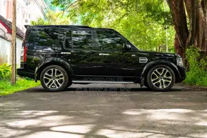 Land Rover Discovery 2014 Black