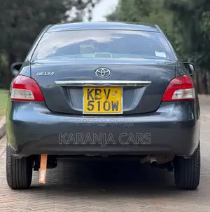 Toyota Belta 2006 Gray