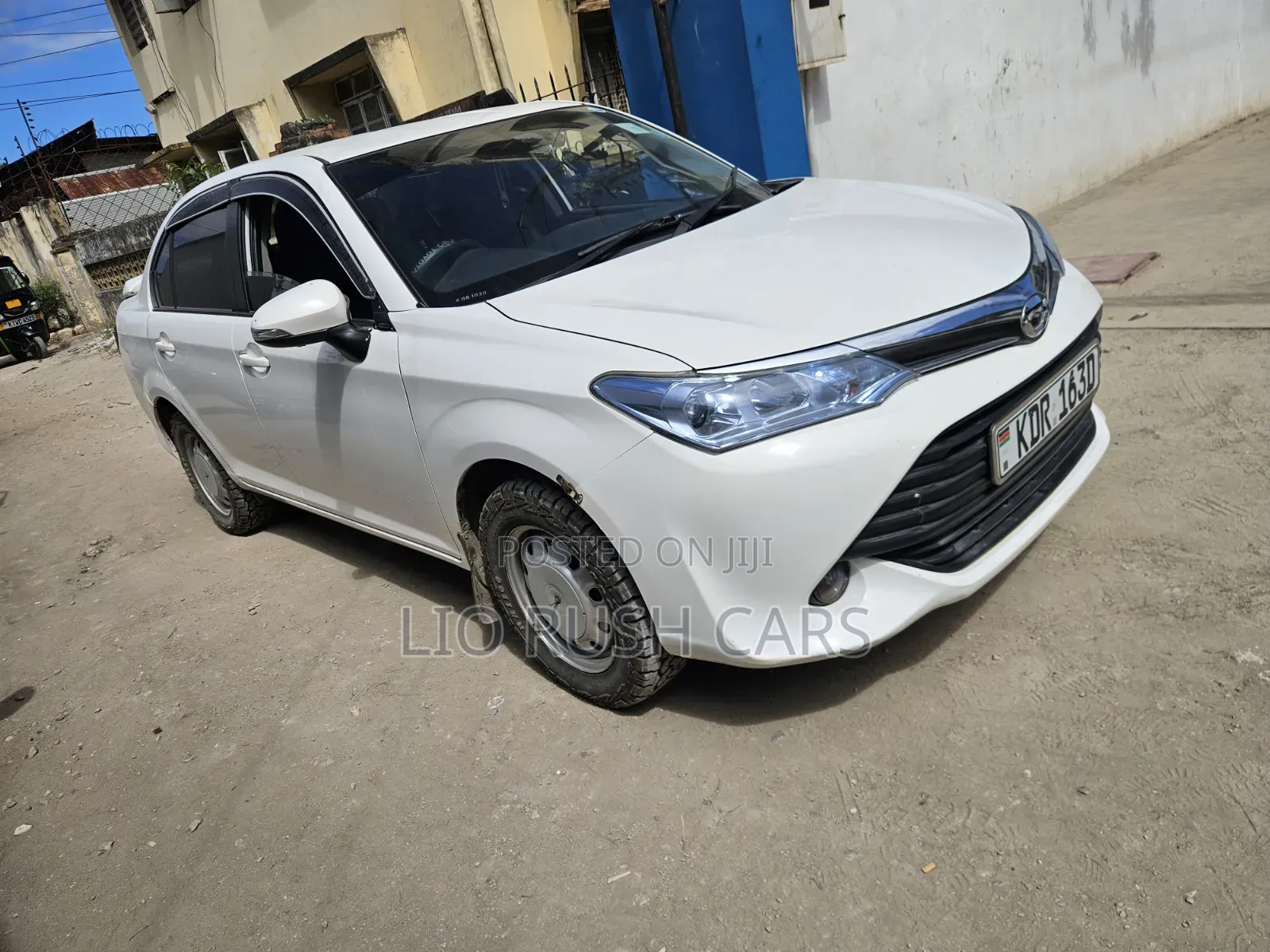 Toyota Axio 2018 White