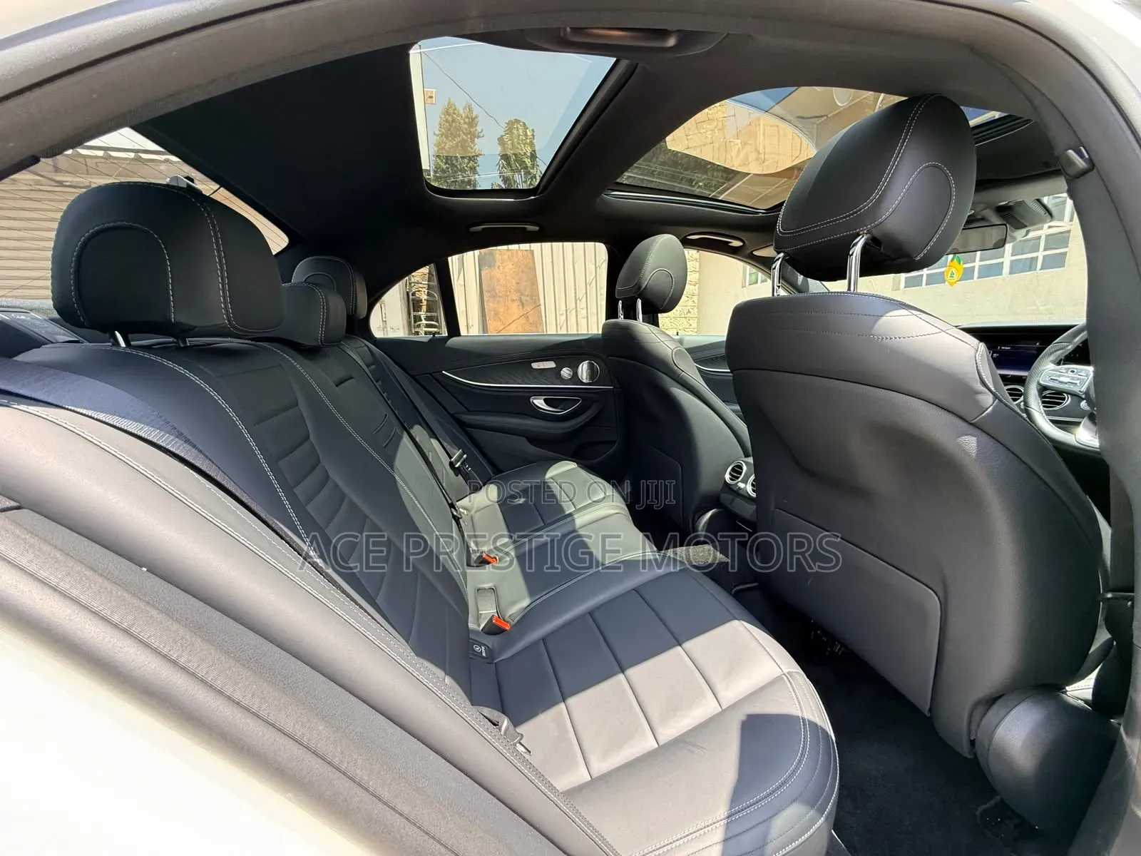 Mercedes-Benz E200 2020 White