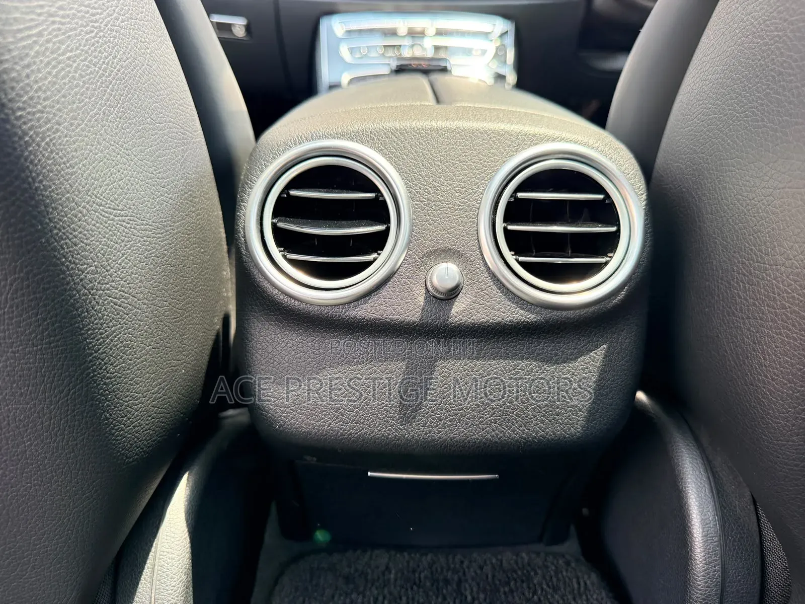 Mercedes-Benz E200 2020 White