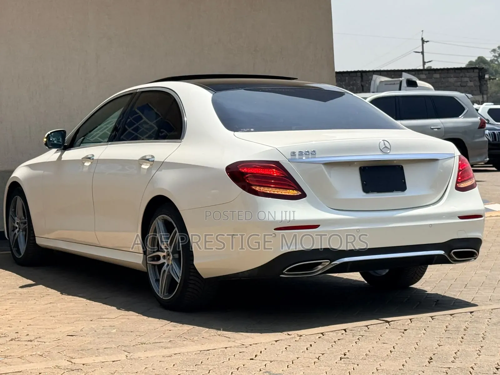 Mercedes-Benz E200 2020 White