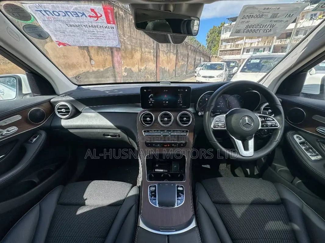Mercedes-Benz GLC-Class 2020 Pearl
