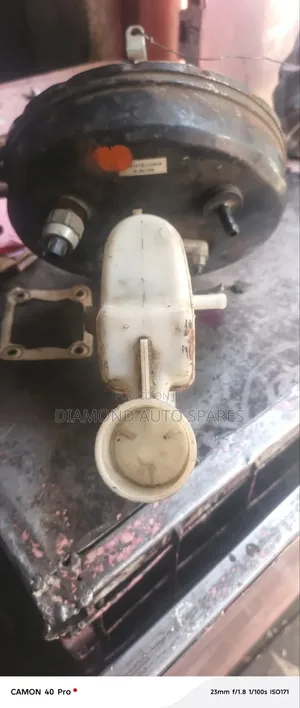 Brake Booster Hilux Vigo