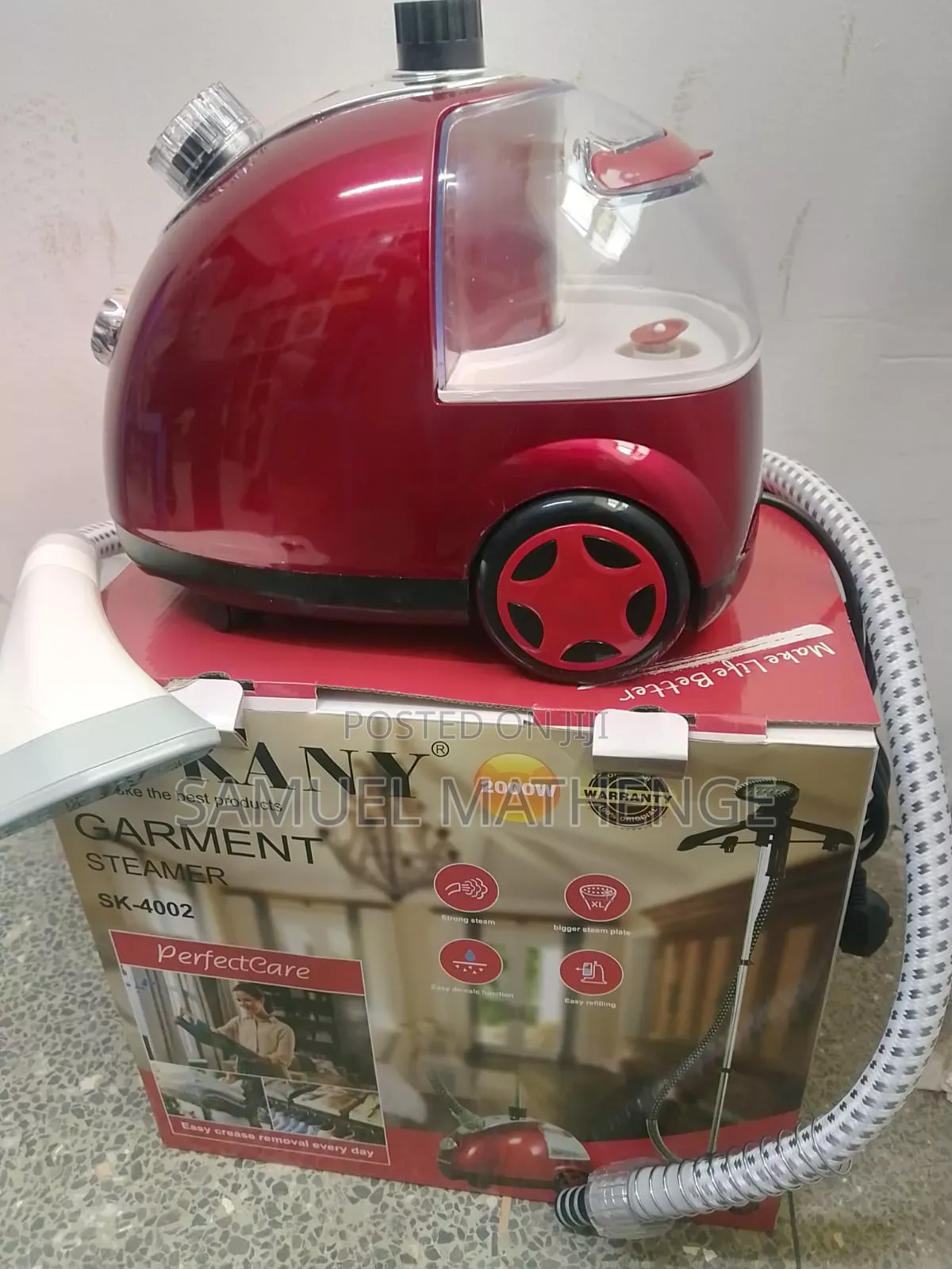 2000W Portable Steam Cleaner With Flexible Hose Multiple Attachments