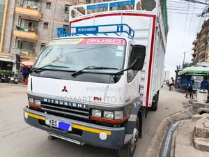 Mitsubishi Fh 215 KBS Covered Body