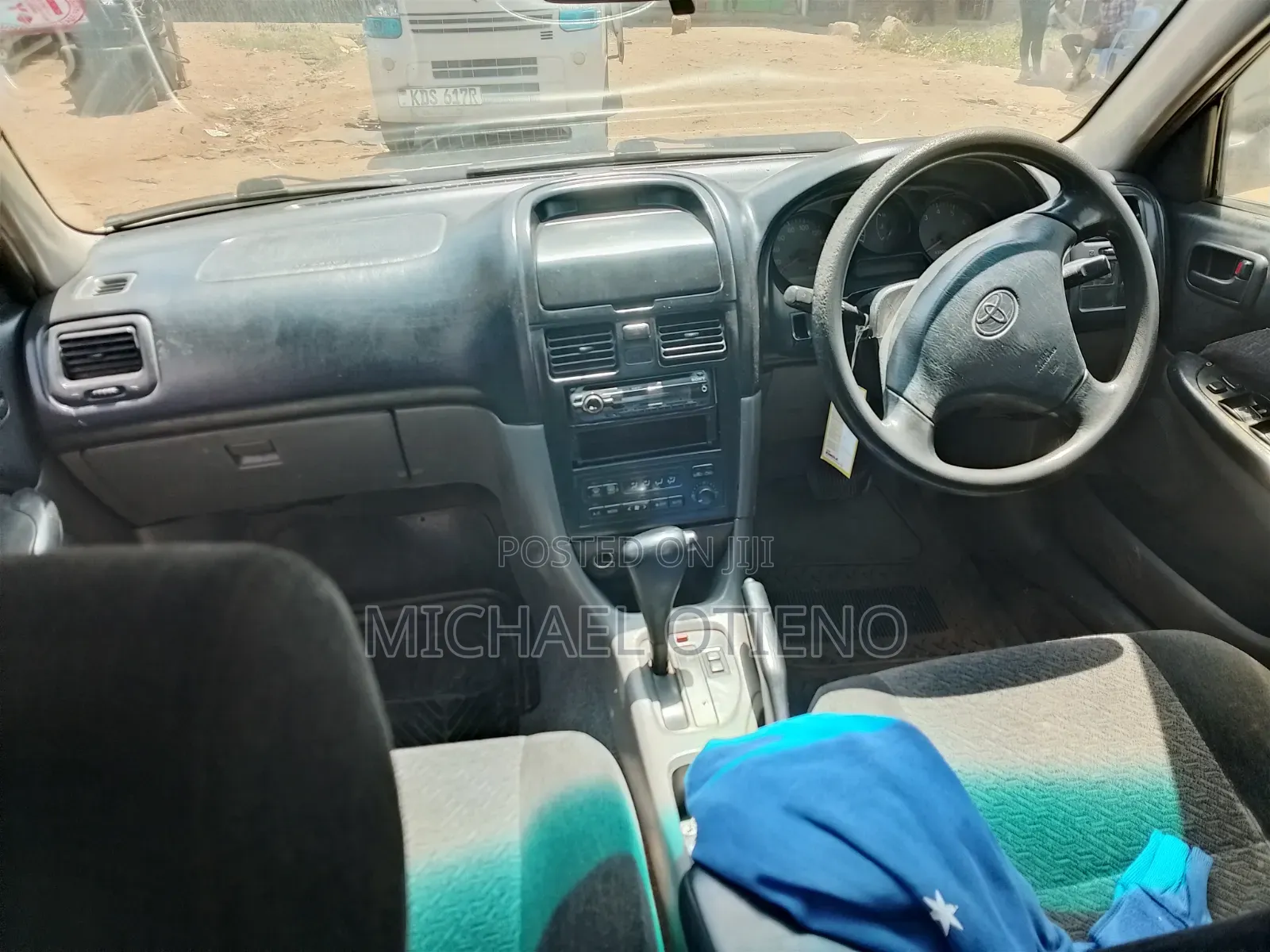 Toyota Caldina 2000 White