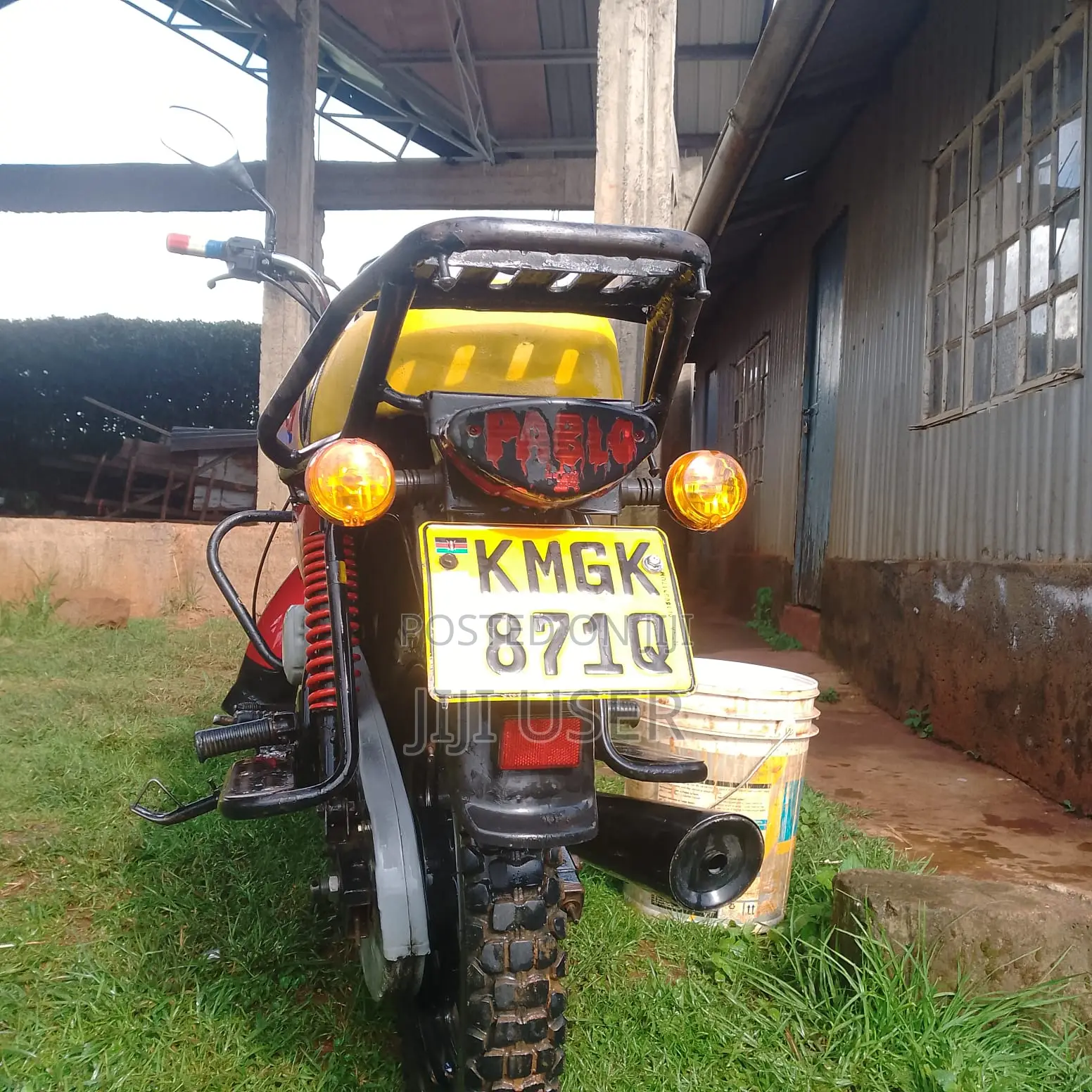 Bajaj Boxer 2025 Red