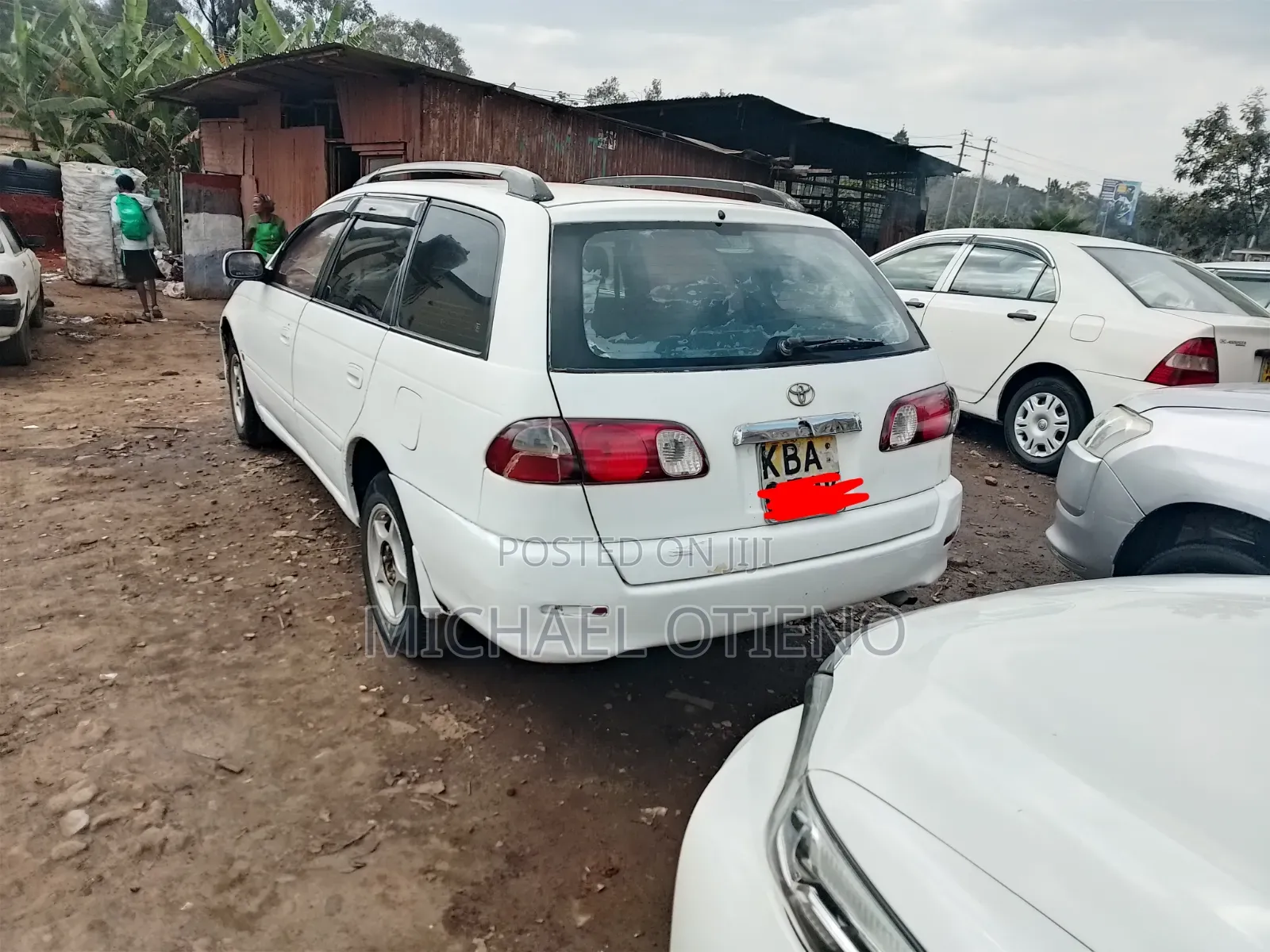 Toyota Caldina 2000 White