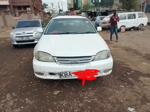 Toyota Caldina 2000 White