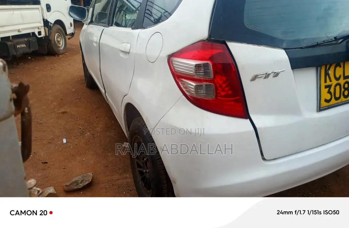Honda Fit Automatic 2010 White