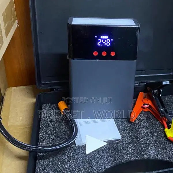 Q7 80000mAh Car Battery Booster With Tyre Pump