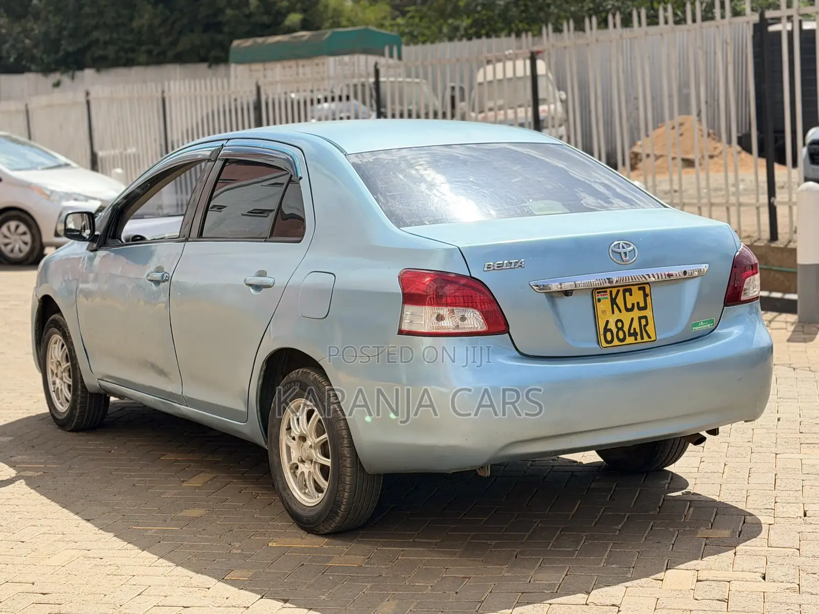 Toyota Belta 2009 Blue