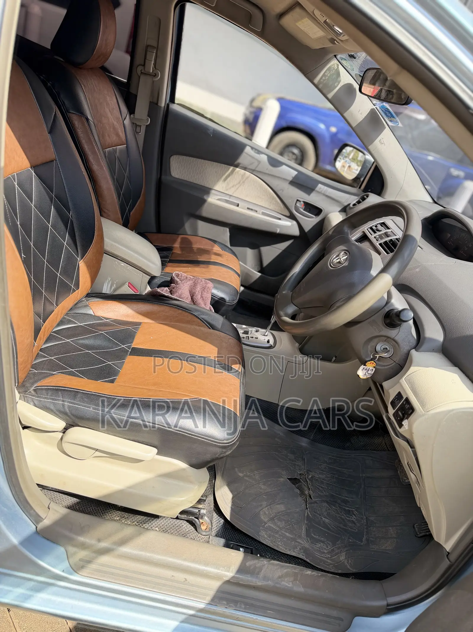 Toyota Belta 2009 Blue