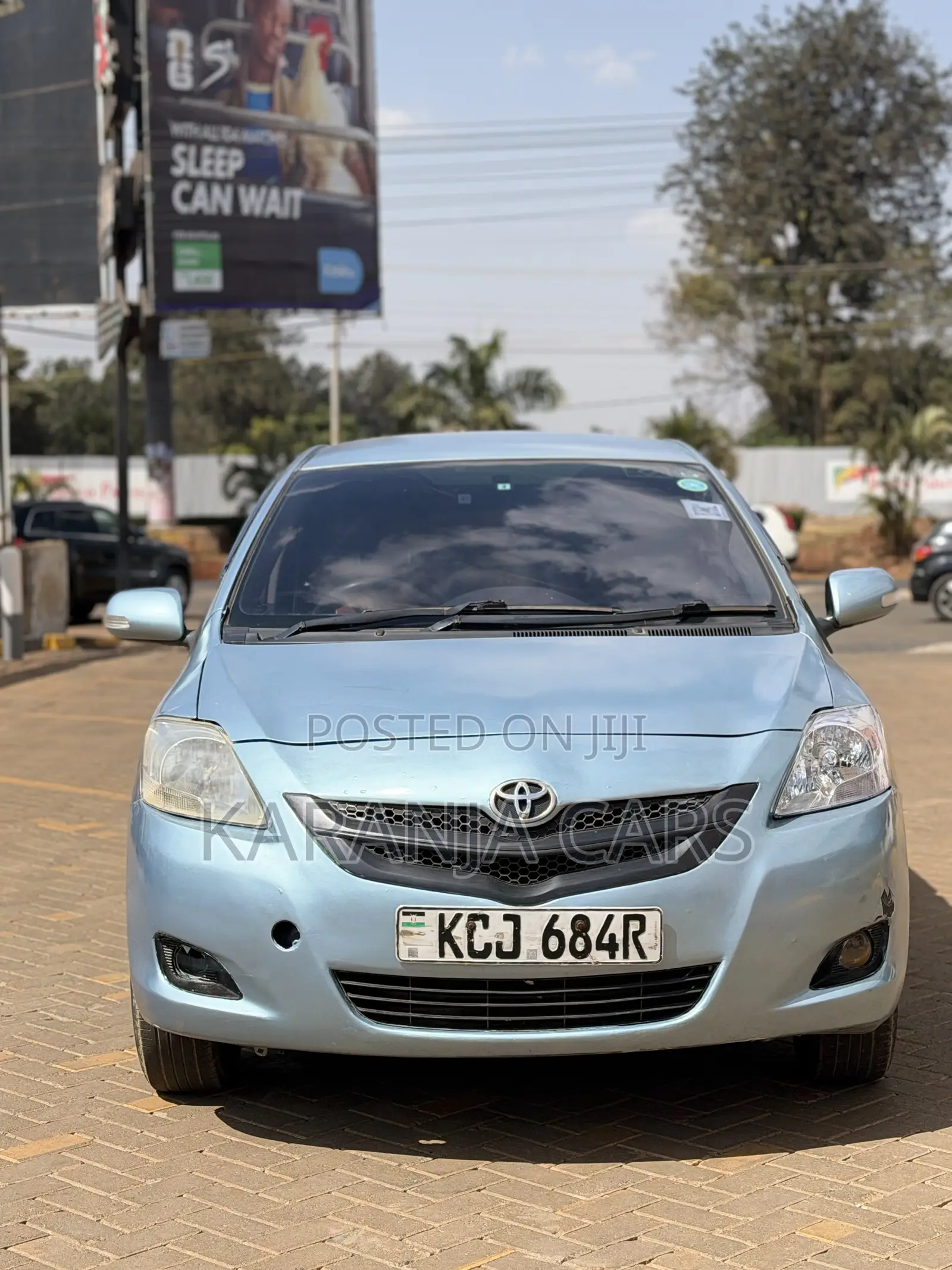 Toyota Belta 2009 Blue