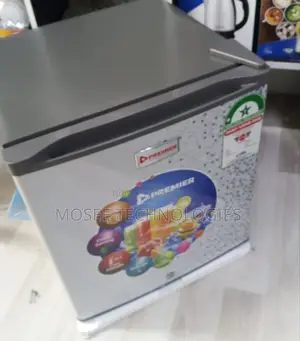 50 lPremier Chest Freezer – Compact & Efficient