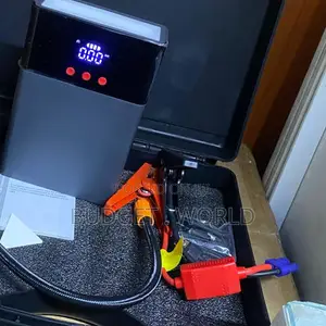 . Q7 80000mAh Multifunctional Car Jump Starter Inflator