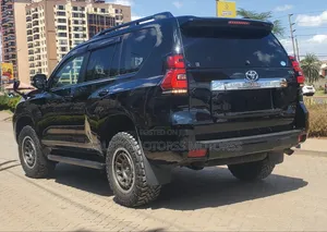 Toyota Land Cruiser Prado 2019 Black