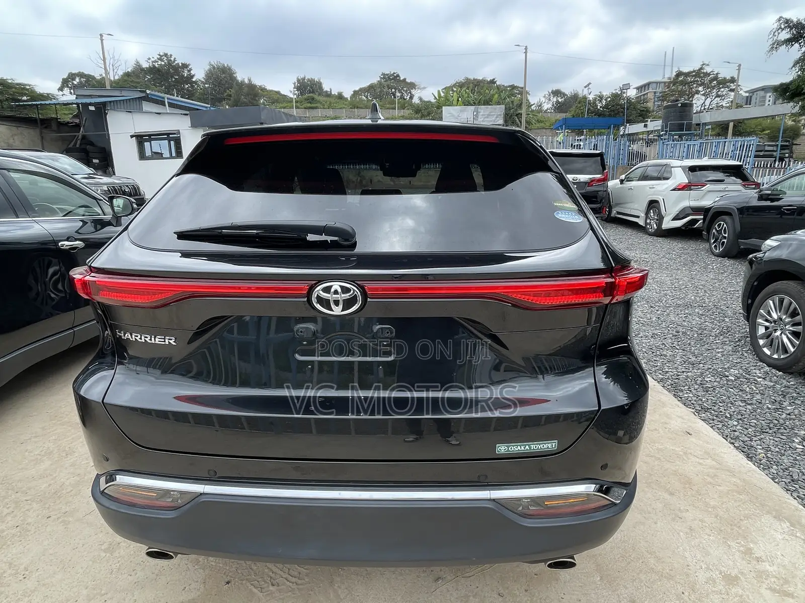 Toyota Harrier 2.0 2020