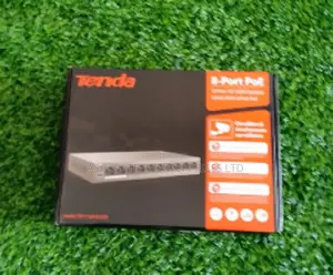 Tenda 8 Port Gigabit PoE Switch – CCTV Network Switch