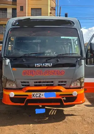 Isuzu NQR 2019 Brown