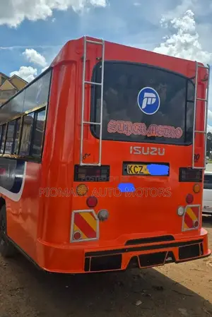 Isuzu NQR 2019 Brown