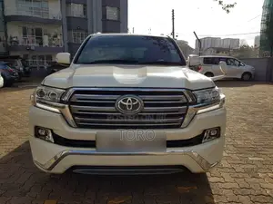 Toyota Land Cruiser 2008 White