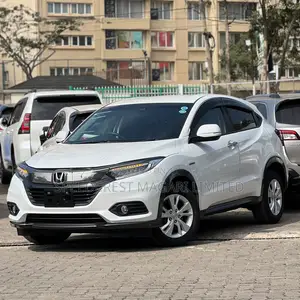 Honda Vezel 2019 White