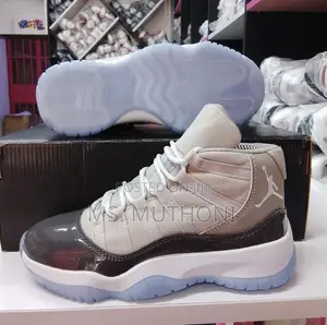 (Size 25-30) LITTLE FEET Jordan’s