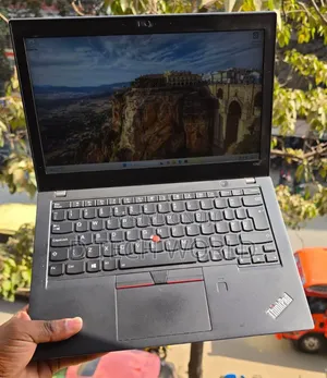 Laptop Lenovo ThinkPad X280 8GB Intel Core i5 SSD 256GB