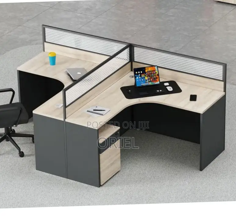 Office Workstation : Curved 2-Seater Office Workstation
