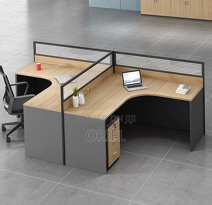 Office Workstation : Curved 2-Seater Office Workstation