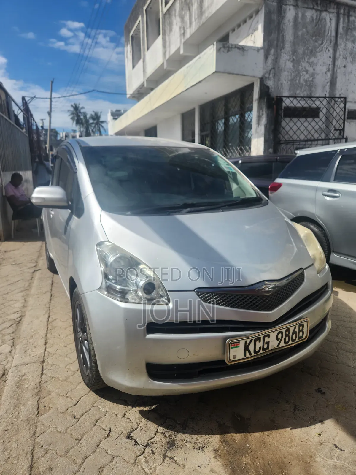 Toyota Ractis 2008 Silver