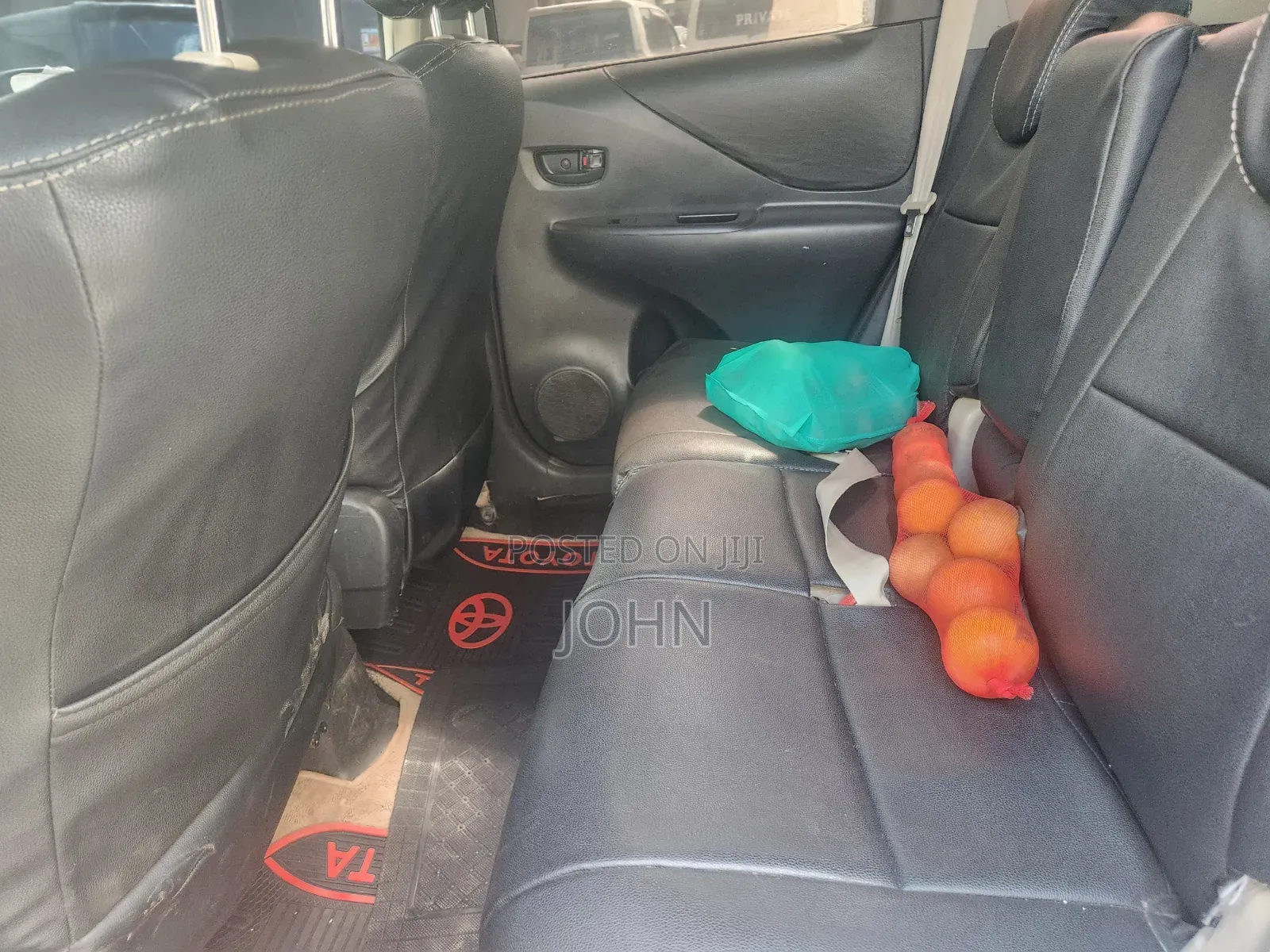 Toyota Ractis 2008 Silver
