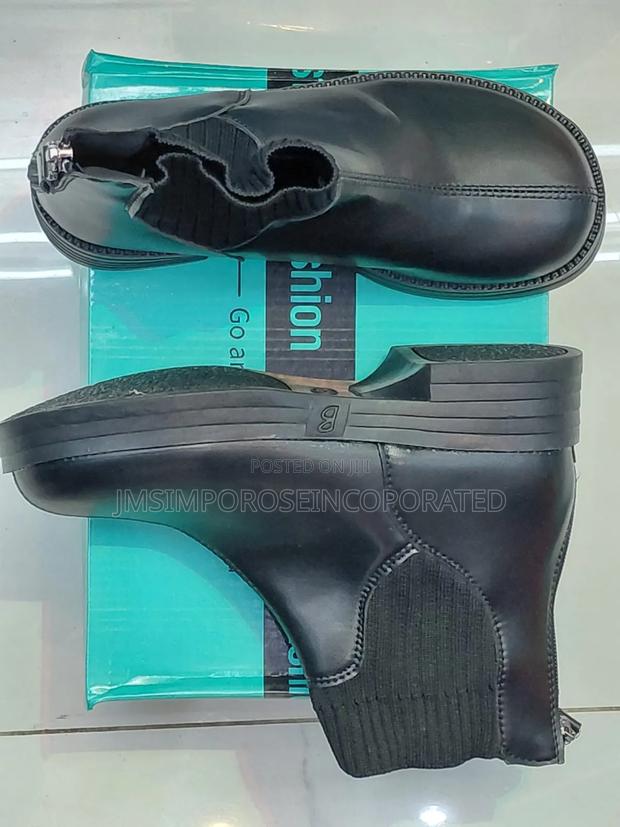 Ladies Boots
