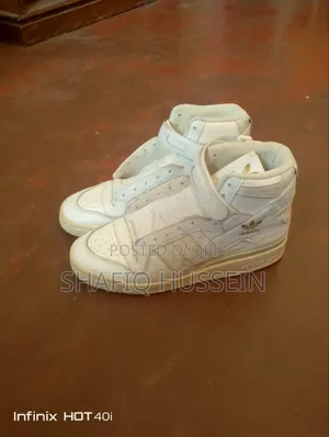 Adidas 84 High Sneakers