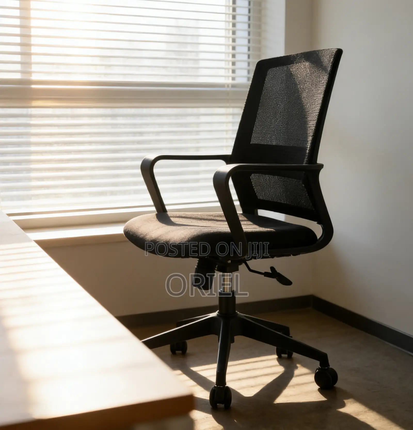 Office Chair : Adjustable Height Swivel Mid-Back Office Chair