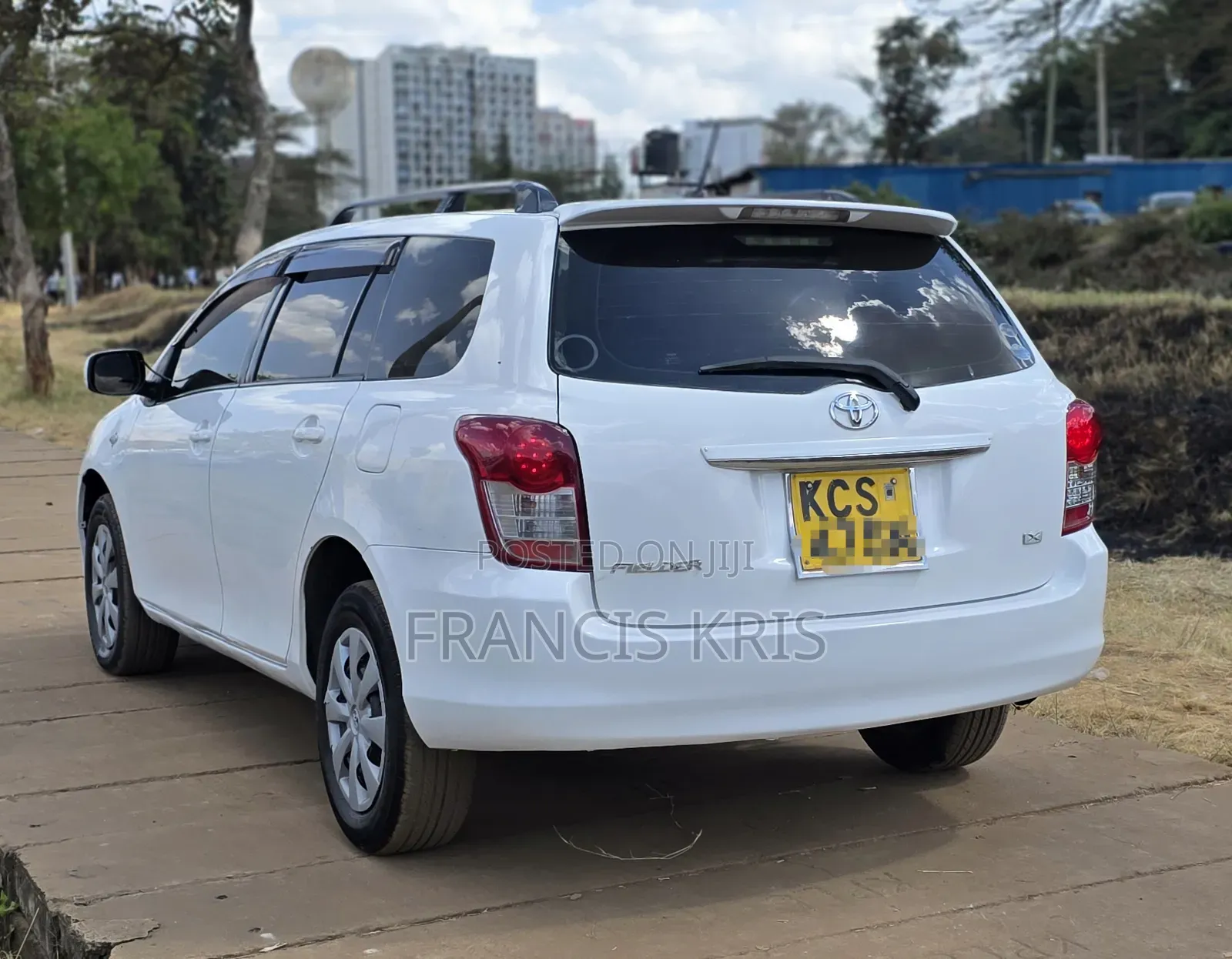 Toyota Corolla Fielder 2011 White
