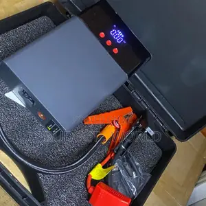 Q7 80000mAh Car Jump Starter With Tyre Air Compressor