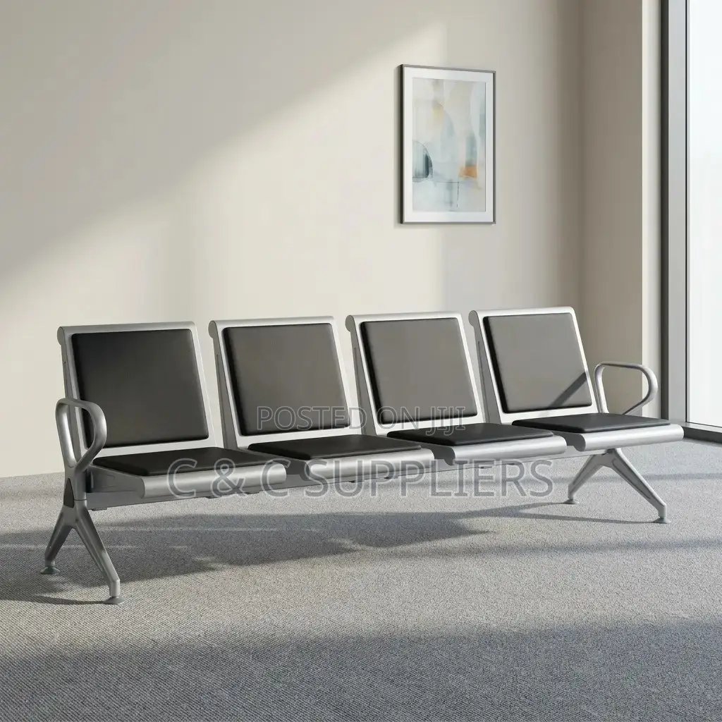4-Link Black Padded Airport Bench.