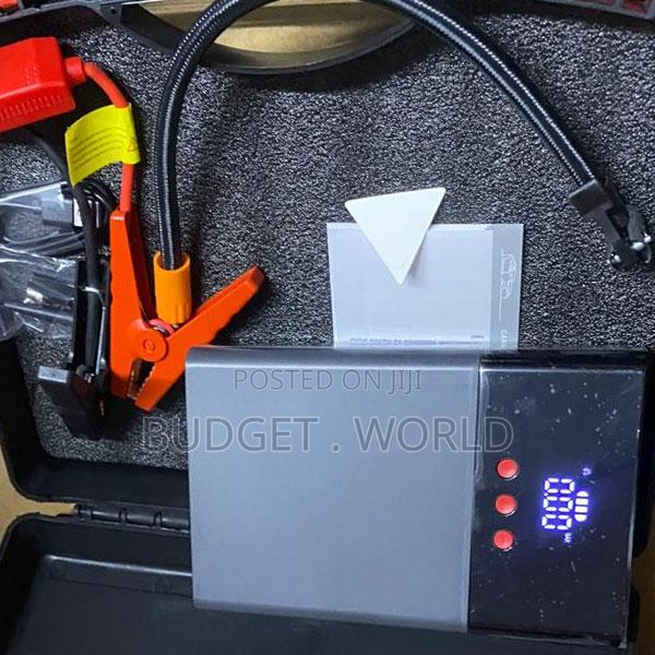 Q7 80000mAh Heavy Duty Car Jump Starter With Air Compressor - thumbnail 2
